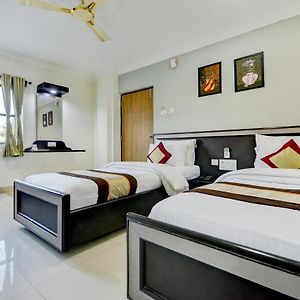 Hotel Sal Inn - Near Airport